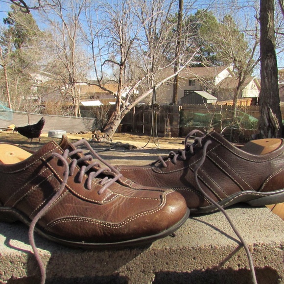 Hush Puppies Elkhound MT Oxford casual, moc-toe lace-up shoe main image 4